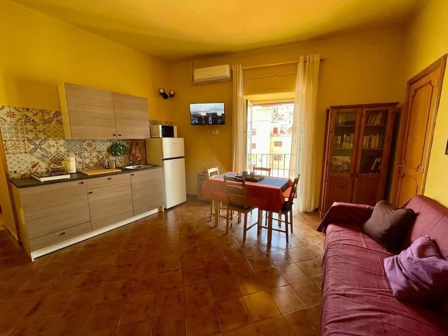 Spaccanapoli Top, Your House In The Old Town Apartman Kültér fotó